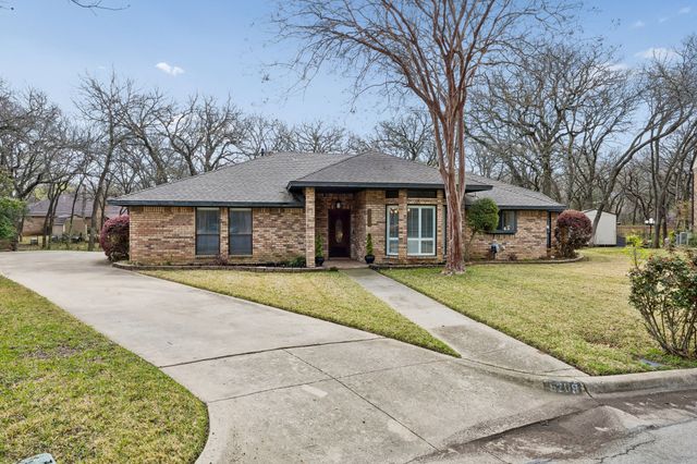 5209 Commander Court, Arlington, TX 76017
