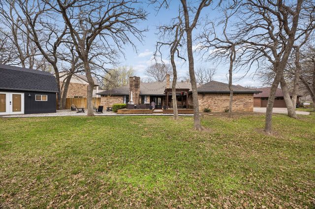 5209 Commander Court, Arlington, TX 76017