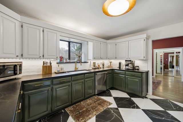 5209 Commander Court, Arlington, TX 76017