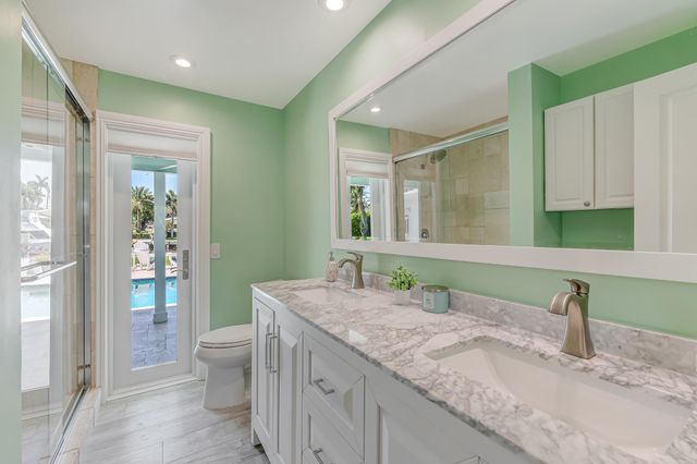 1030 NE 27th Way, Pompano Beach, FL 33062