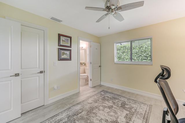 1030 NE 27th Way, Pompano Beach, FL 33062