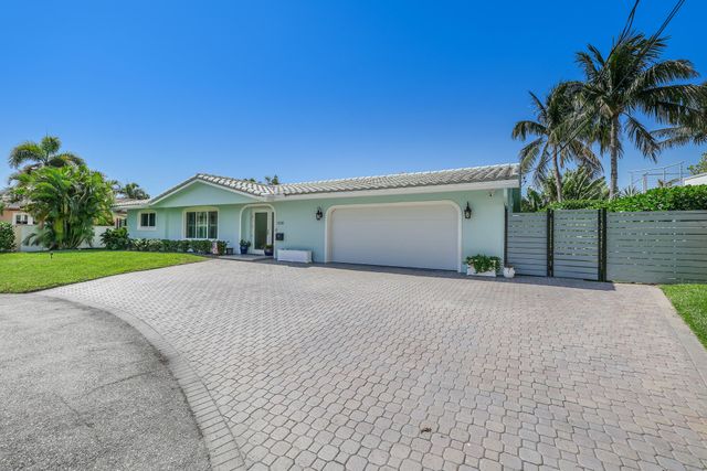 1030 NE 27th Way, Pompano Beach, FL 33062