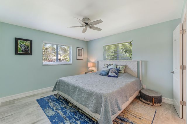 1030 NE 27th Way, Pompano Beach, FL 33062