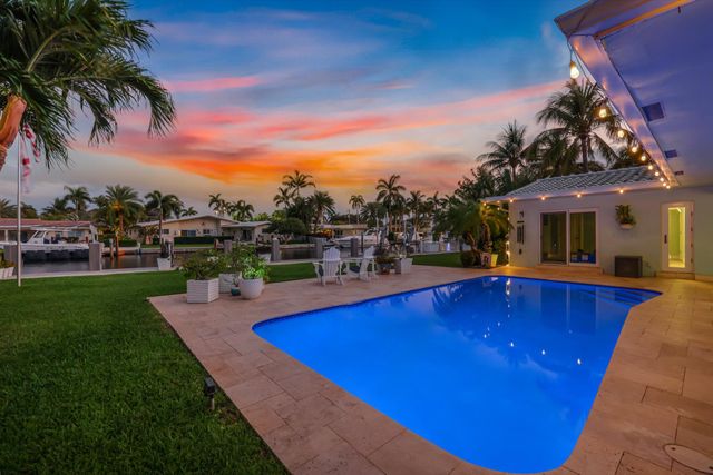 1030 NE 27th Way, Pompano Beach, FL 33062