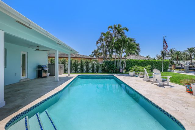 1030 NE 27th Way, Pompano Beach, FL 33062