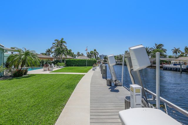 1030 NE 27th Way, Pompano Beach, FL 33062