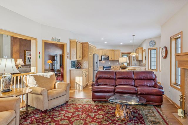 1301 Beachcomber Boulevard, Waconia, MN 55387