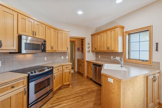 1301 Beachcomber Boulevard, Waconia, MN 55387