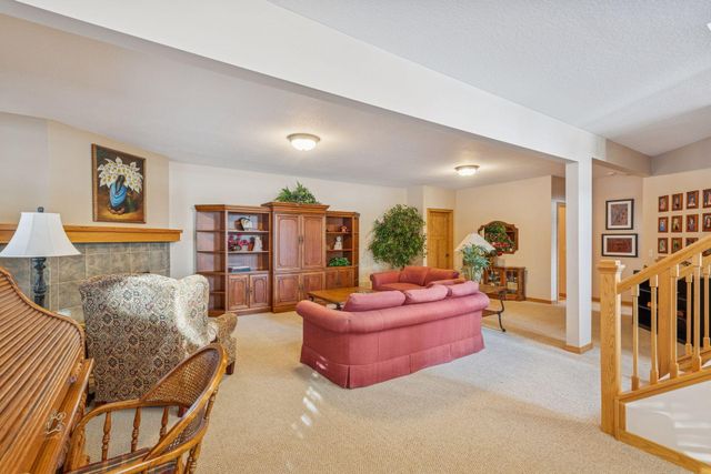 1301 Beachcomber Boulevard, Waconia, MN 55387