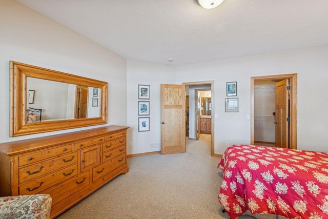 1301 Beachcomber Boulevard, Waconia, MN 55387