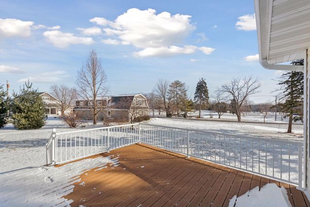 1301 Beachcomber Boulevard, Waconia, MN 55387