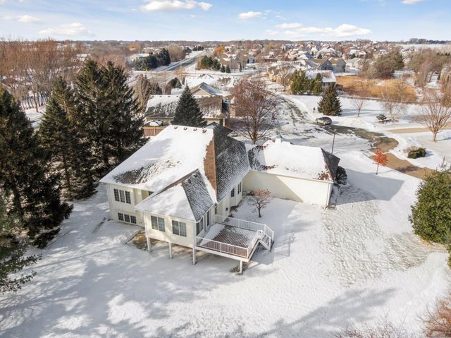 1301 Beachcomber Boulevard, Waconia, MN 55387