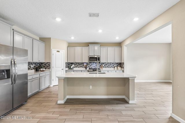 3977 PONDSIDE Court, Middleburg, FL 32068