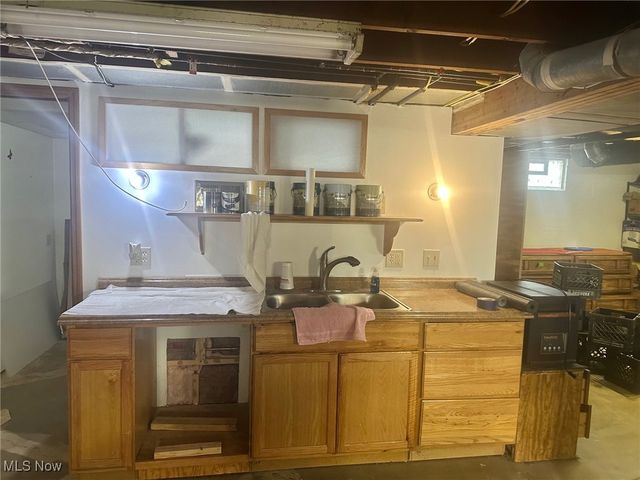 90 Maryann Road, Tallmadge, OH 44278