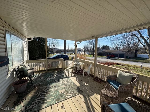 90 Maryann Road, Tallmadge, OH 44278