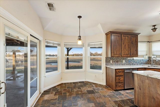 5314 County Road 3204, Campbell, TX 75422