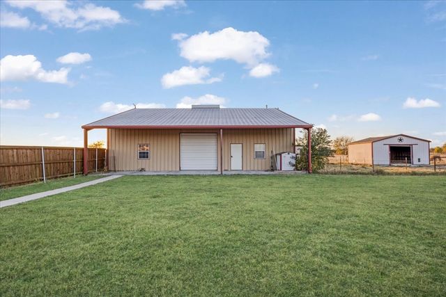 5314 County Road 3204, Campbell, TX 75422