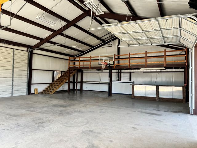 5314 County Road 3204, Campbell, TX 75422