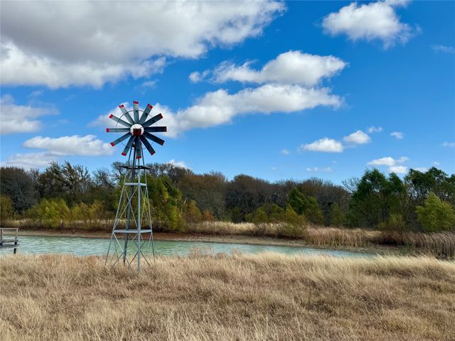 5314 County Road 3204, Campbell, TX 75422