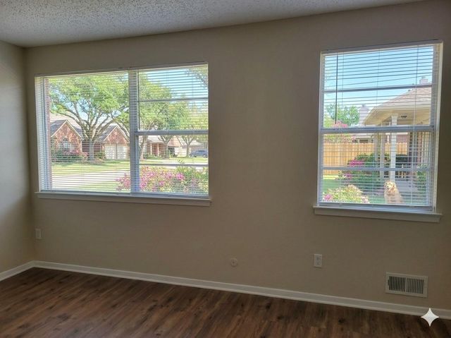 4231 Young Street, Pasadena, TX 77504