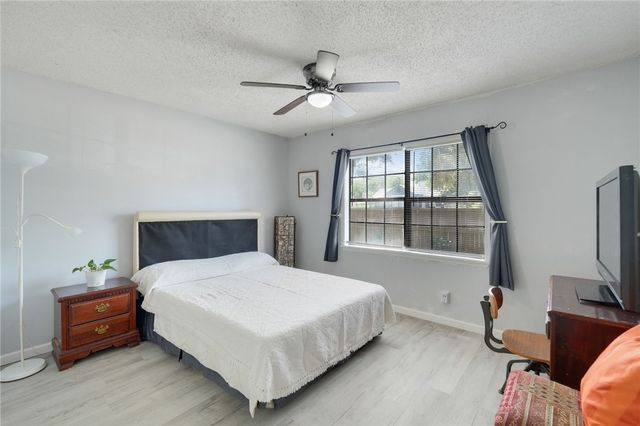 922 Oak Park Ave, Corpus Christi, TX 78408
