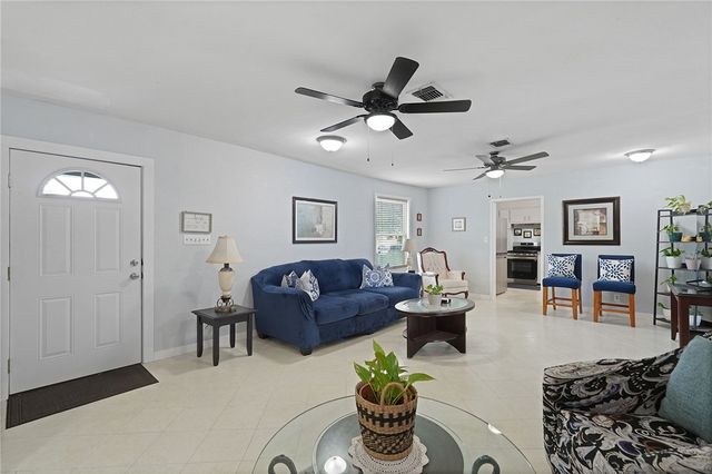 922 Oak Park Ave, Corpus Christi, TX 78408