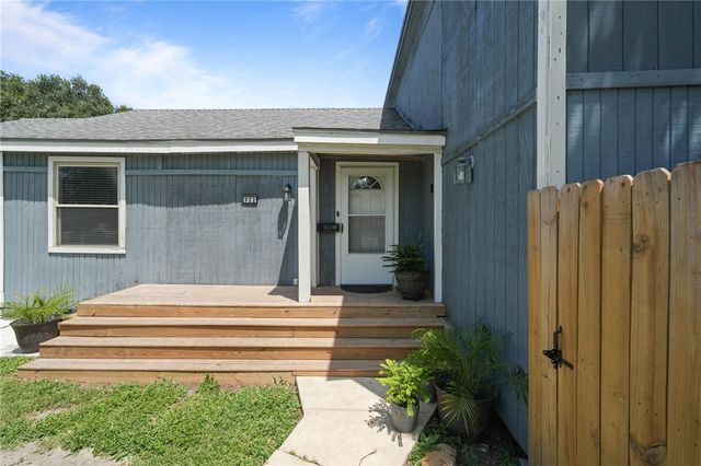 922 Oak Park Ave, Corpus Christi, TX 78408