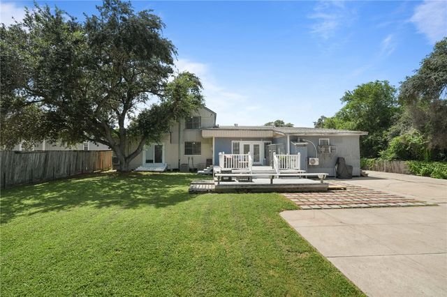 922 Oak Park Ave, Corpus Christi, TX 78408