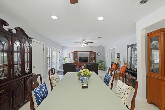 922 Oak Park Ave, Corpus Christi, TX 78408