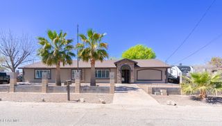 10594 LA VERANDA Drive, Socorro, TX 79927