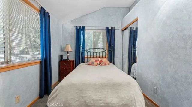 2254 Spring Oak Drive, Running Springs, CA 92382
