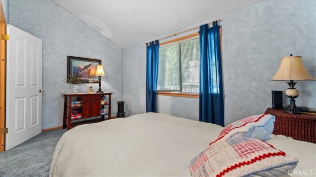 2254 Spring Oak Drive, Running Springs, CA 92382