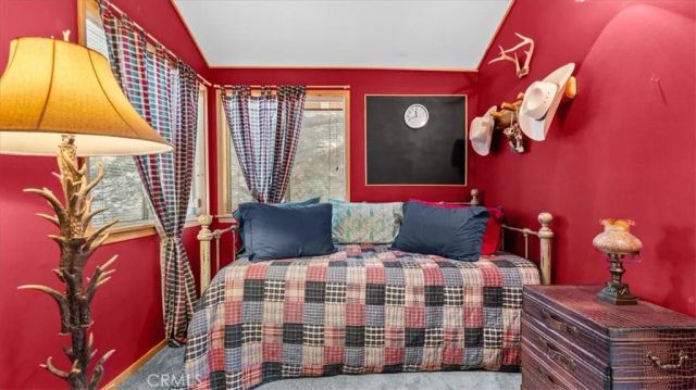 2254 Spring Oak Drive, Running Springs, CA 92382