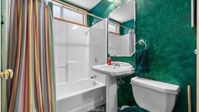 2254 Spring Oak Drive, Running Springs, CA 92382