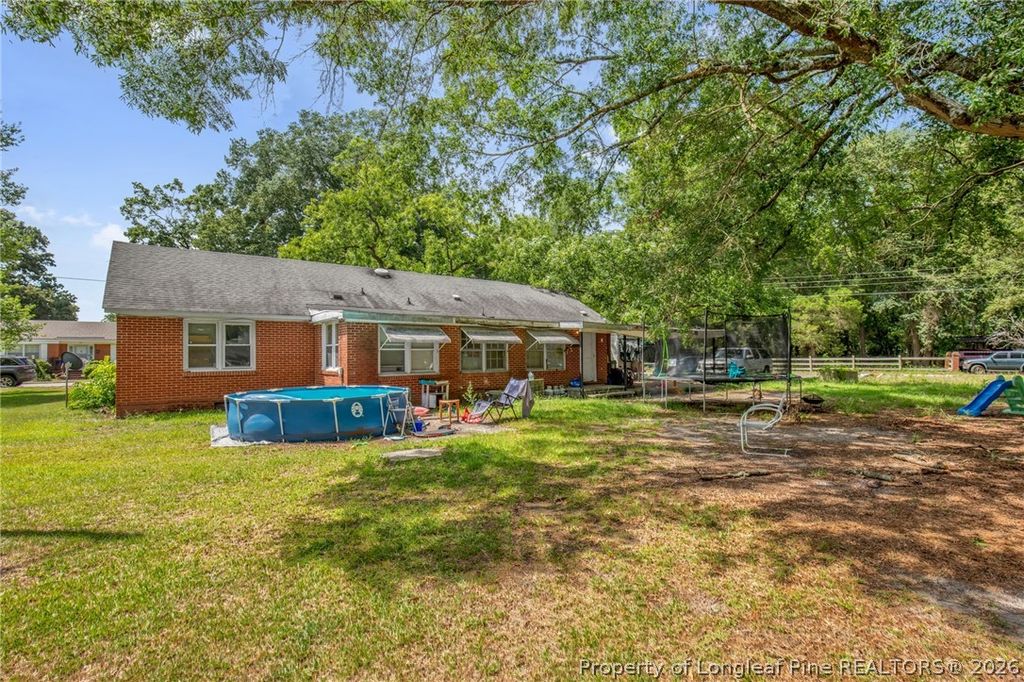 318 N Elm Street N, Maxton, NC 28364 — photo 2