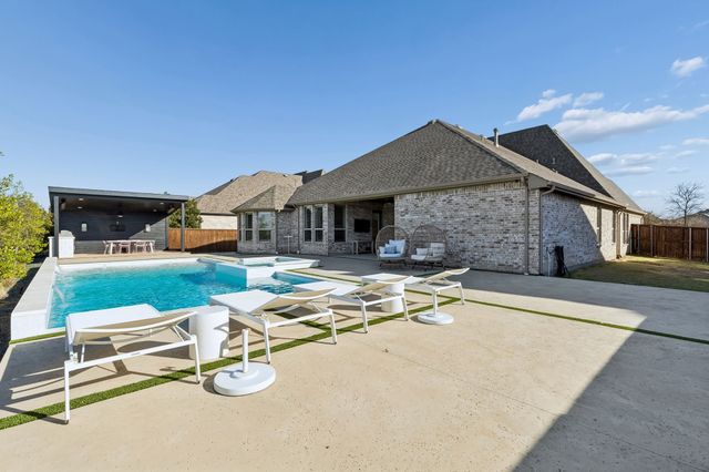 1107 Briscoe Drive, Celina, TX 75009