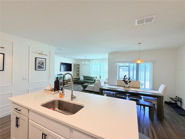 380 TALISI LOOP, St Cloud, FL 34771