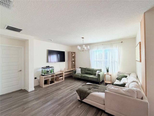 380 TALISI LOOP, St Cloud, FL 34771