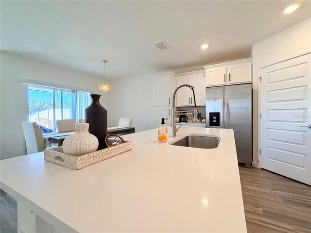 380 TALISI LOOP, St Cloud, FL 34771