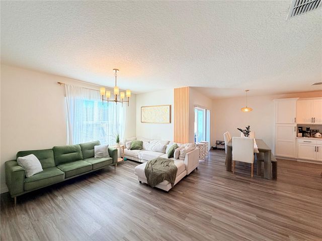 380 TALISI LOOP, St Cloud, FL 34771