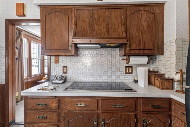 7517 27th AVENUE, Kenosha, WI 53143