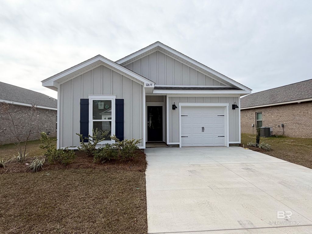32659 Revere Drive, Spanish Fort, AL 36527