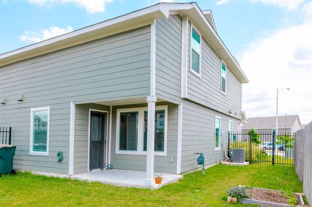 7224 Dancing Wind LN, Del Valle, TX 78617