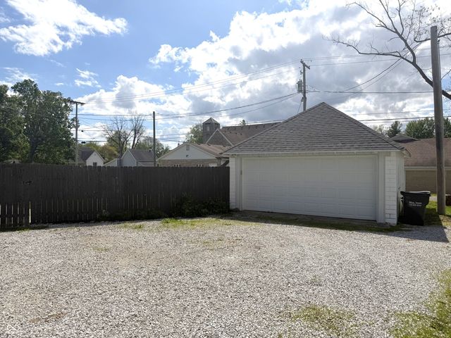 210 N Washington Street, Ladoga, IN 47954