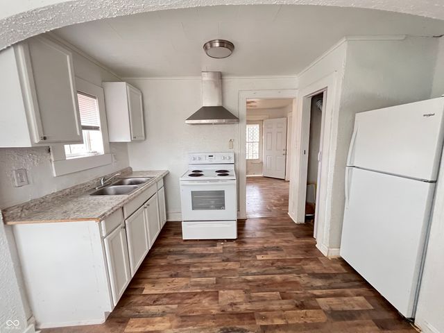 1325 Finley Avenue, Indianapolis, IN 46203