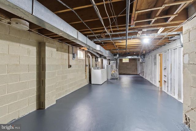 1200 MERMAID AVE, Beachwood, NJ 08722