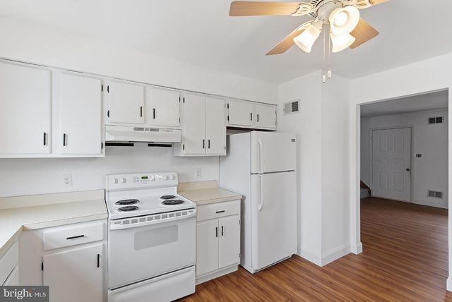 1200 MERMAID AVE, Beachwood, NJ 08722