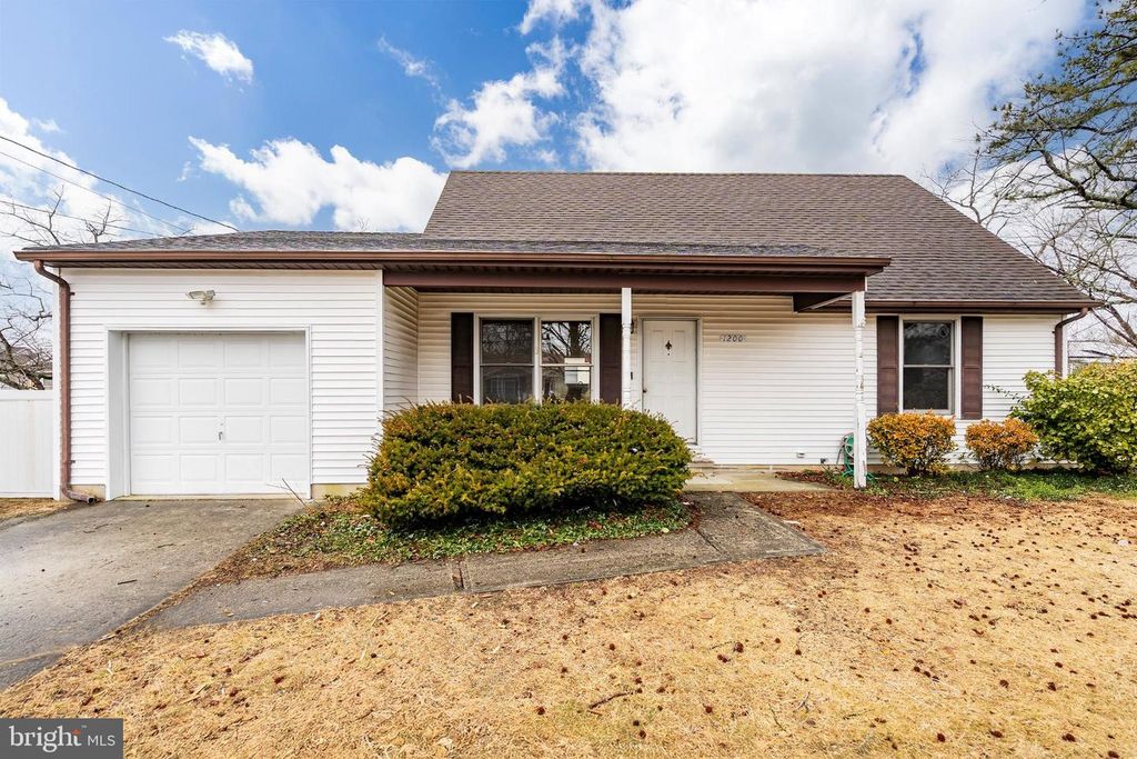 1200 MERMAID AVE, Beachwood, NJ 08722