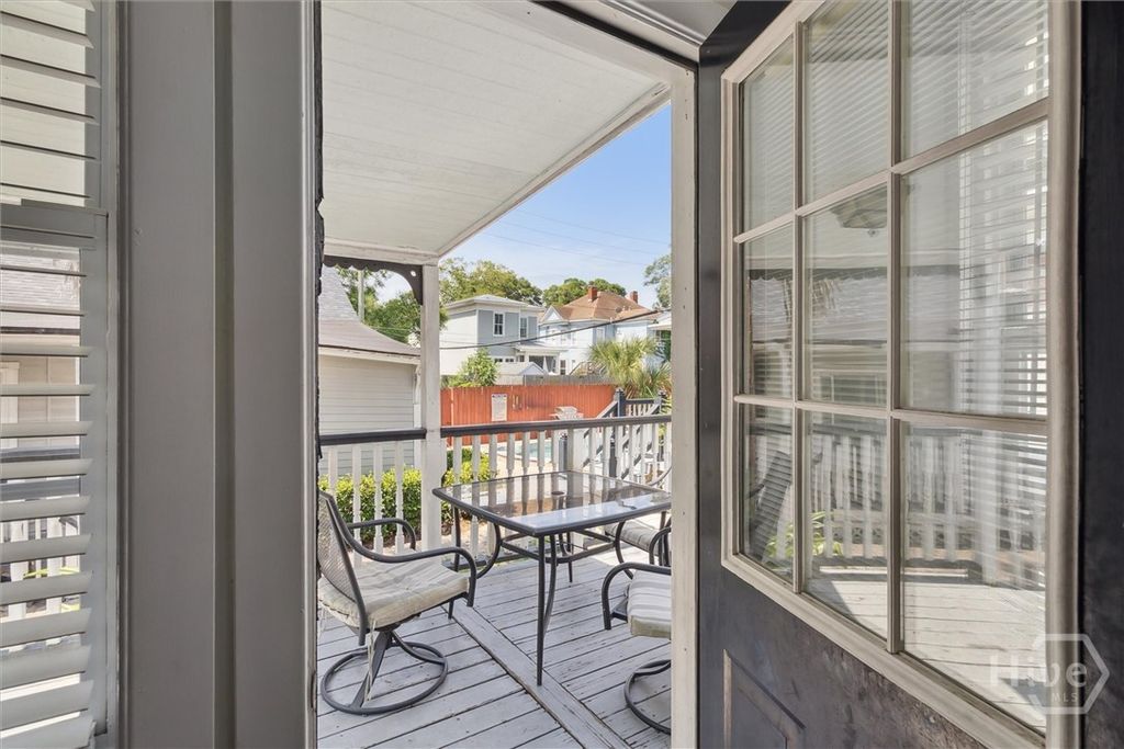 Image 19 of property listing at 527/527 E Gwinnett, Savannah, GA 31401