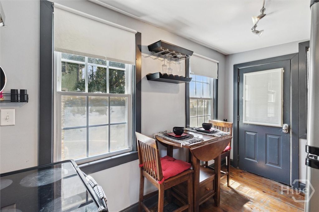 Image 27 of property listing at 527/527 E Gwinnett, Savannah, GA 31401